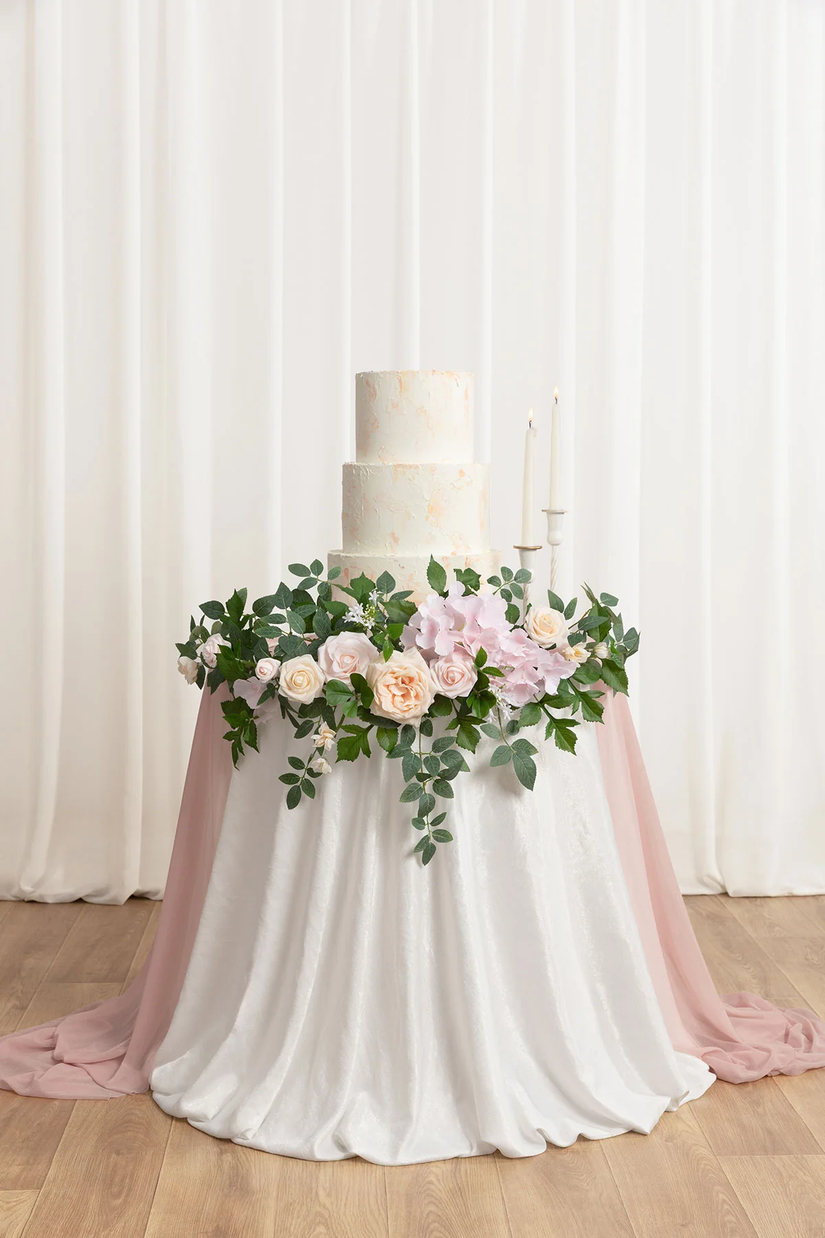 Boutonnieres in White and Beige | Clearance
